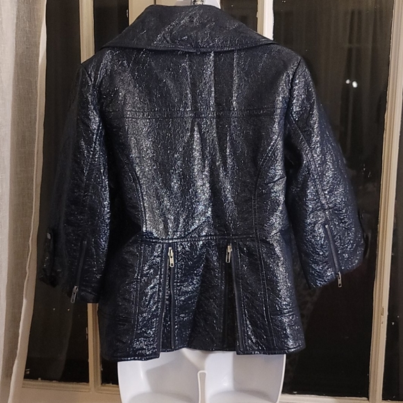 Jacket - Picture 4 of 9